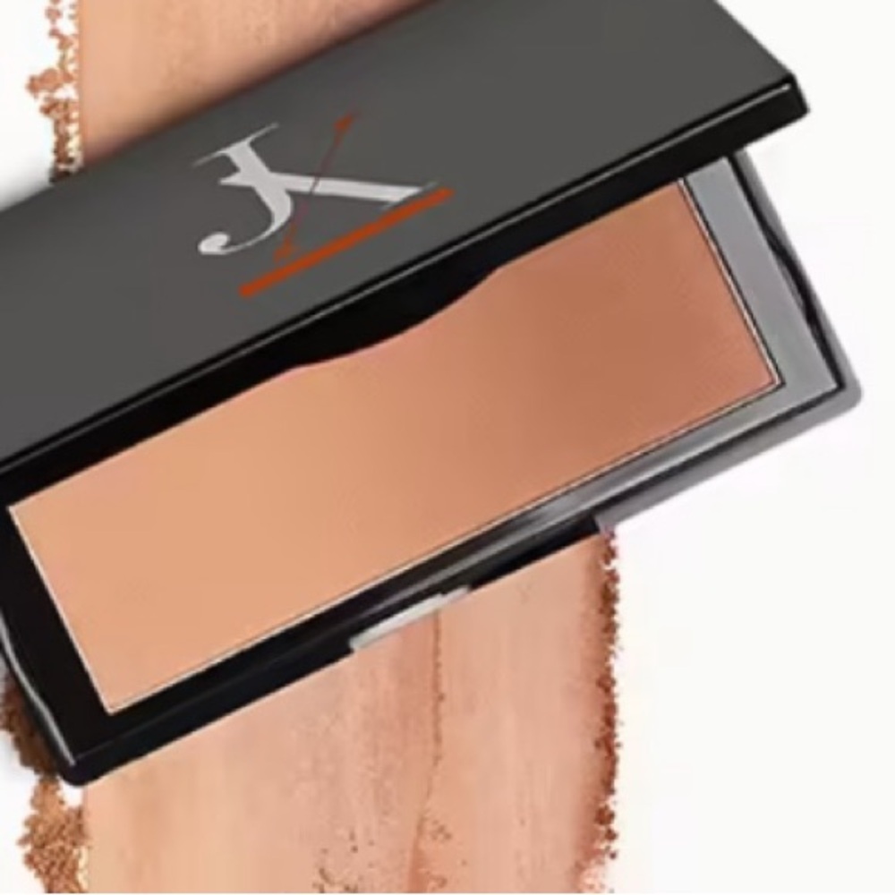 Just Ximena Cosmetics ‘The Bronzer’